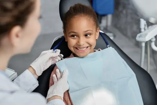 Pediatric Dentist - Kid Grins